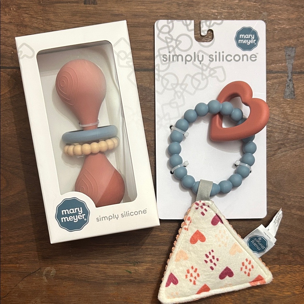 Mary Meyer Simply Silicone Teether Set